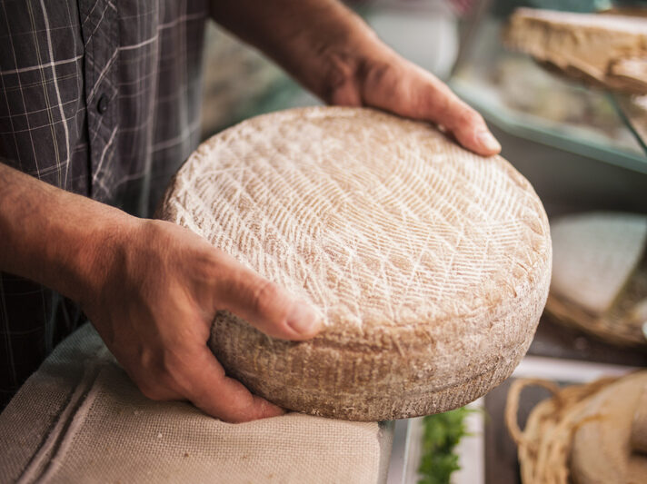 Illustration du métier de fromager.